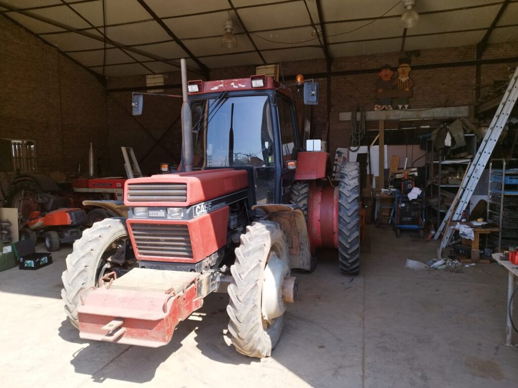 whatsapp image 2025 11 10 at 09.24.52 1 1